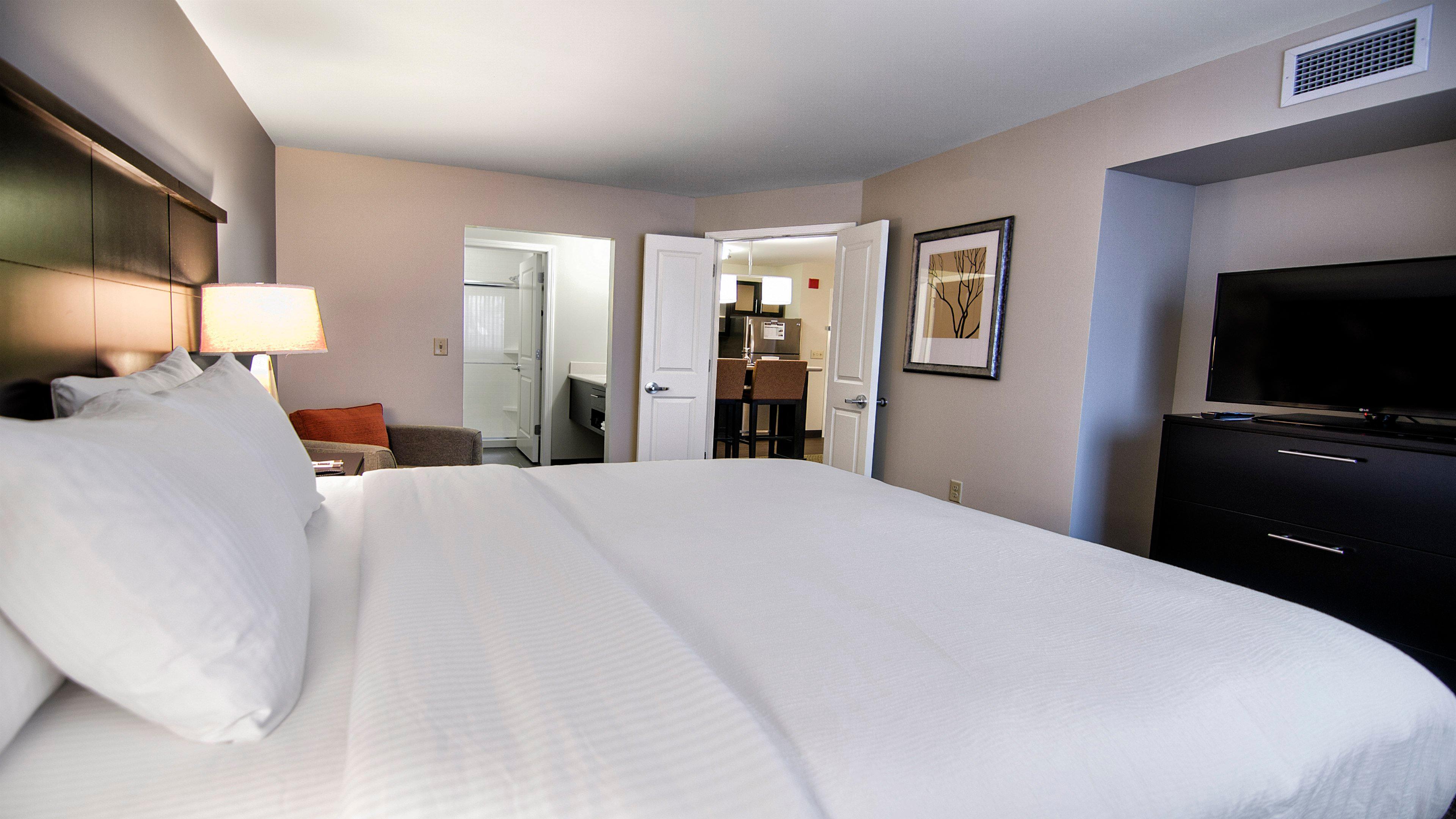 Staybridge Suites Marquette By Ihg Exterior foto